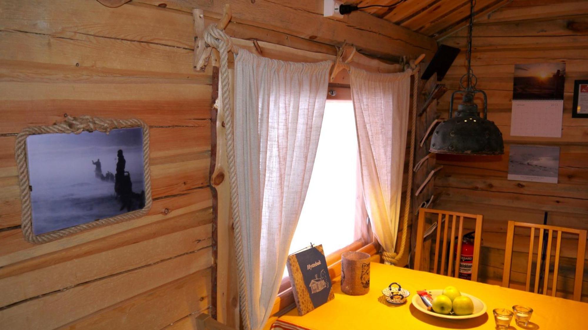 Bardu Huskylodge 外观 照片