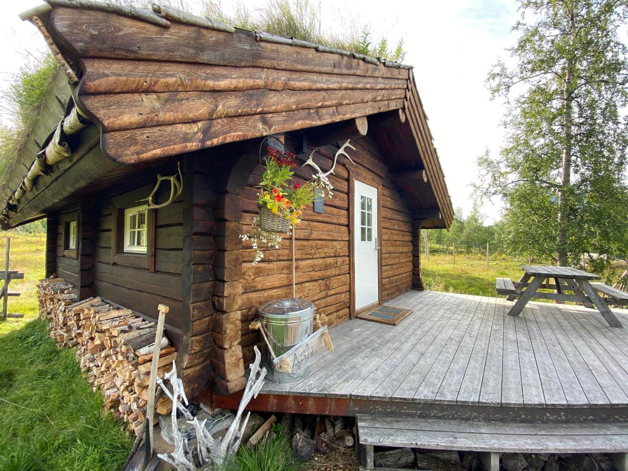 Bardu Huskylodge 外观 照片