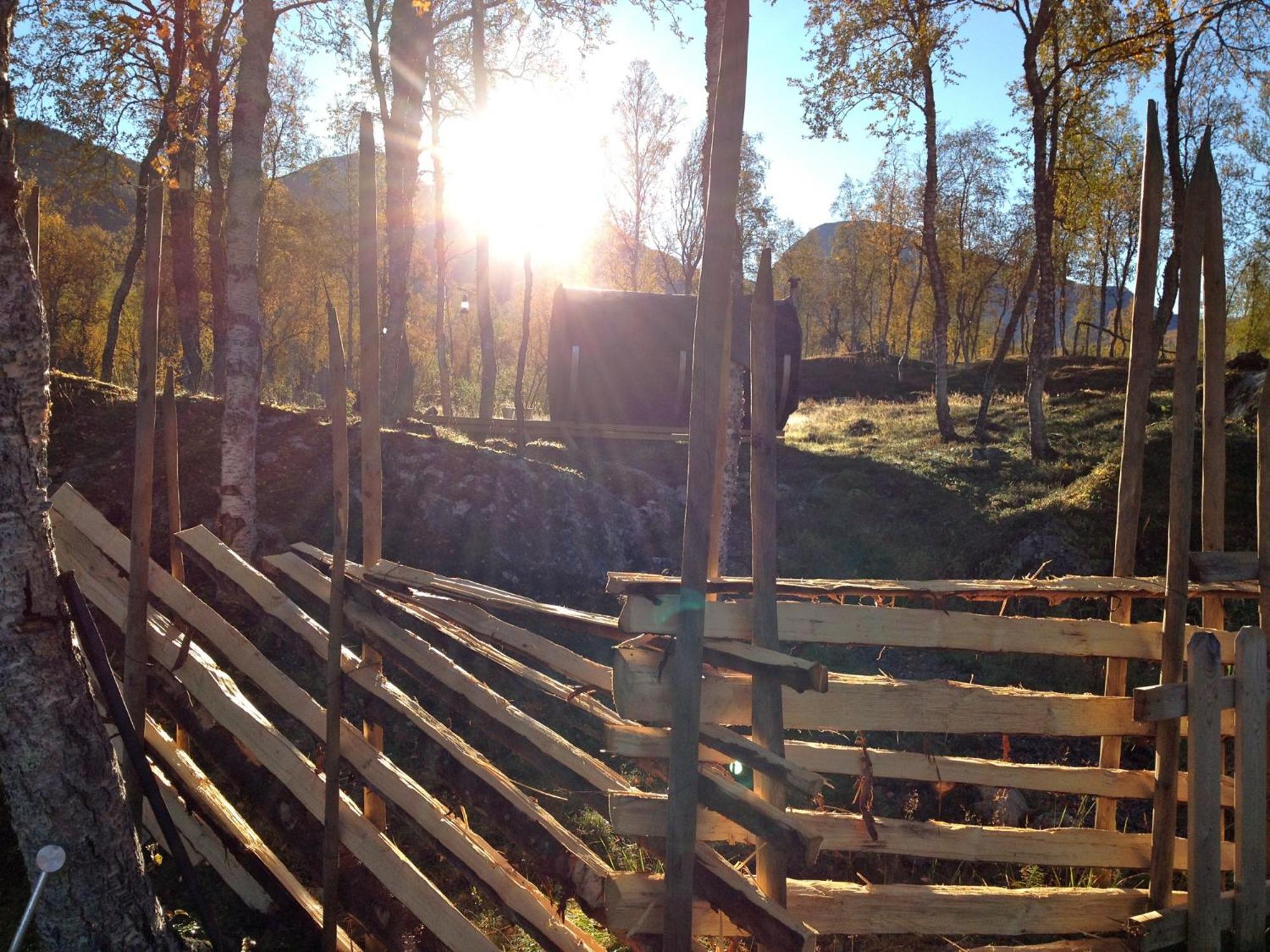 Bardu Huskylodge 外观 照片
